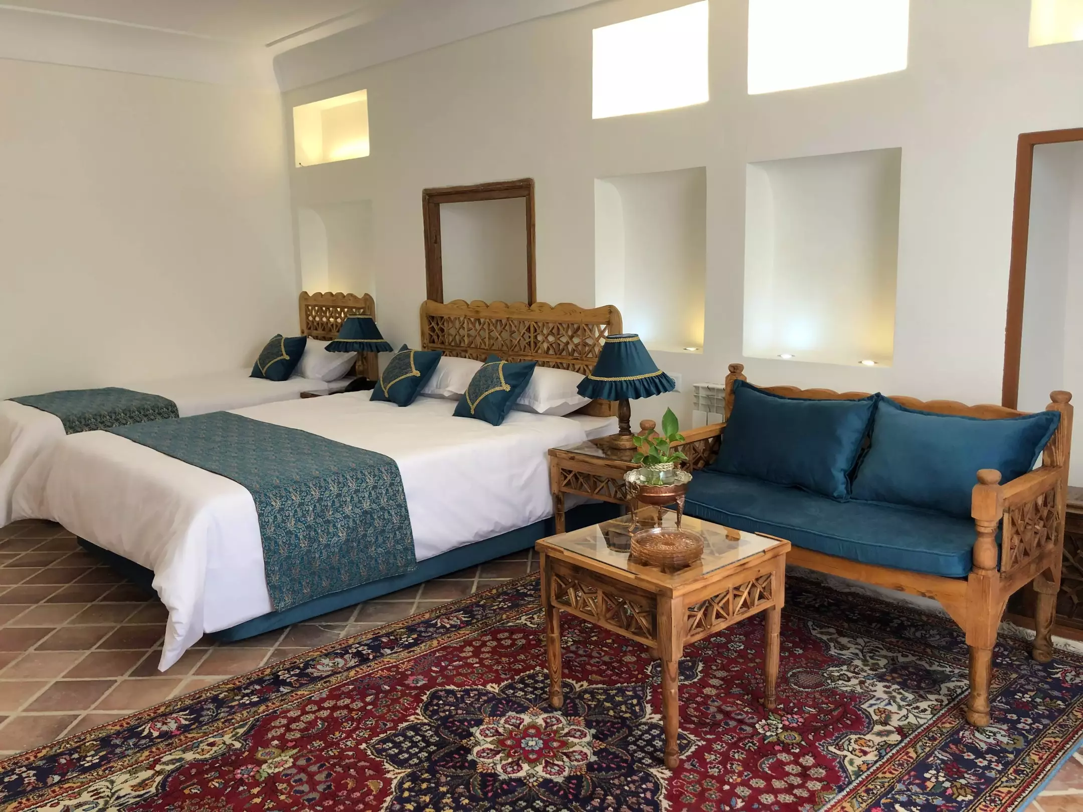 Alibaba https://cdn.alibaba.ir/ostorage/hotel-accommodation-images/688f5213ac13a7ed0d8655bf_اتاق 4تخته گوشواره (1).webp